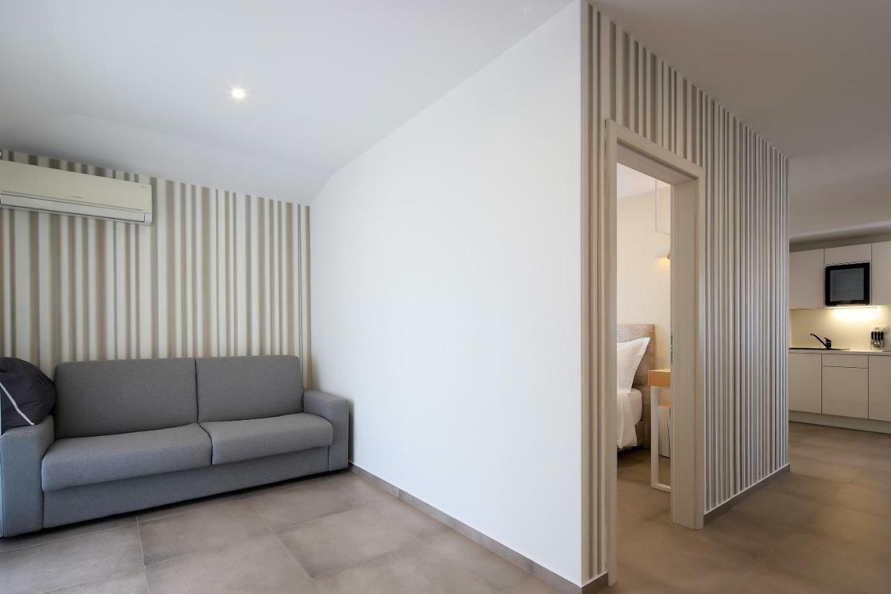 Apartments Vip Residence ピラン エクステリア 写真